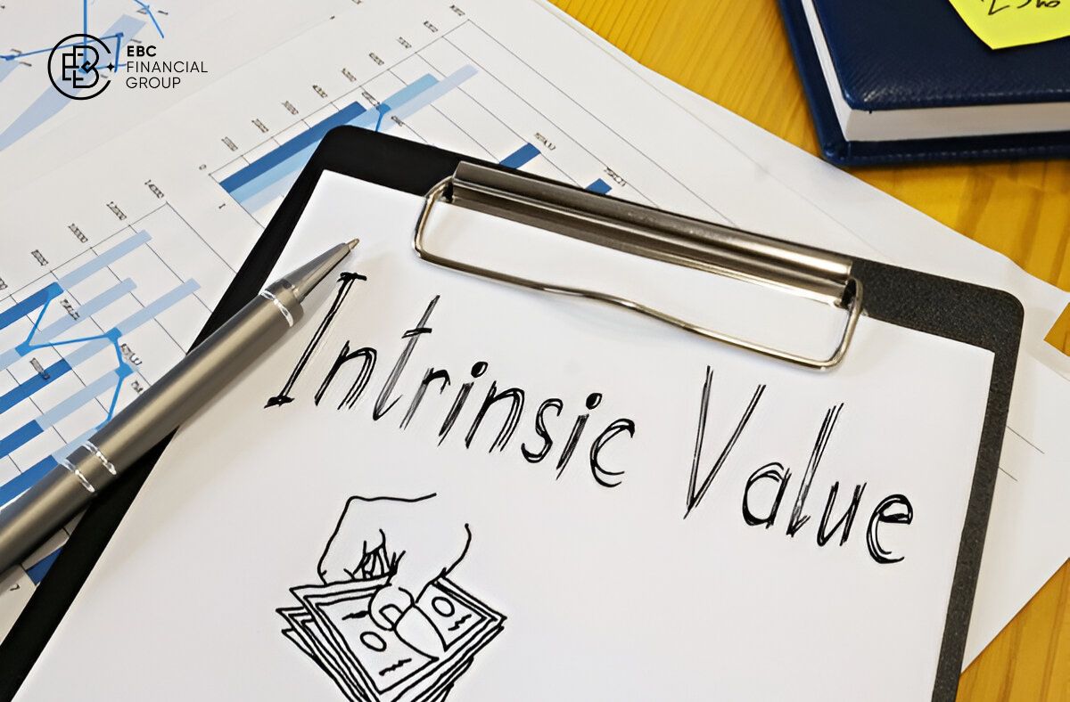 Giá trị nội tại (intrinsic value) là gì và 7 bước định giá cổ phiếu