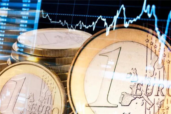 What does Overnight Interest Mean? 