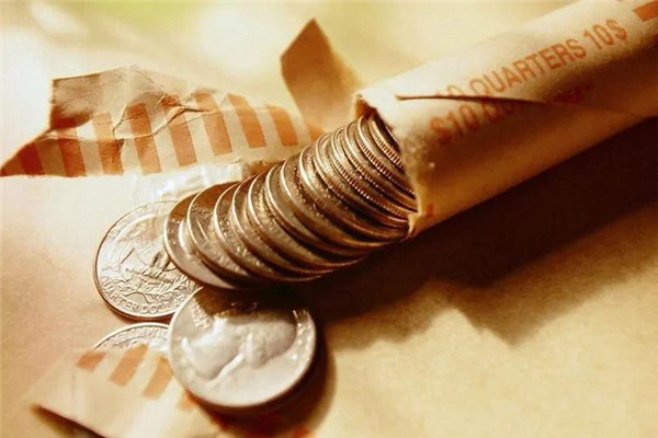 Difference Between Overnight Interest and Slippage