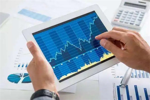 What are the Characteristics of Forex Technical Analysis?