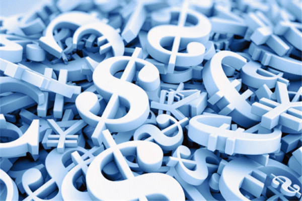 What are the risks of carrying trades?