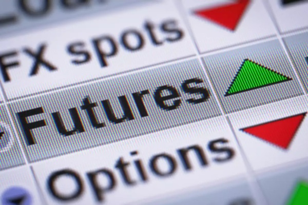 Hợp đồng tương lai so với quyền chọn cổ phiếu: Bạn nên giao dịch loại nào?