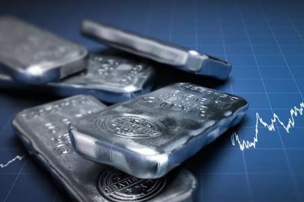 تحديث زوج XAGUSD: هل ستؤدي سياسة بنك الاحتياطي الفيدرالي إلى إبطاء ارتفاع الفضة؟