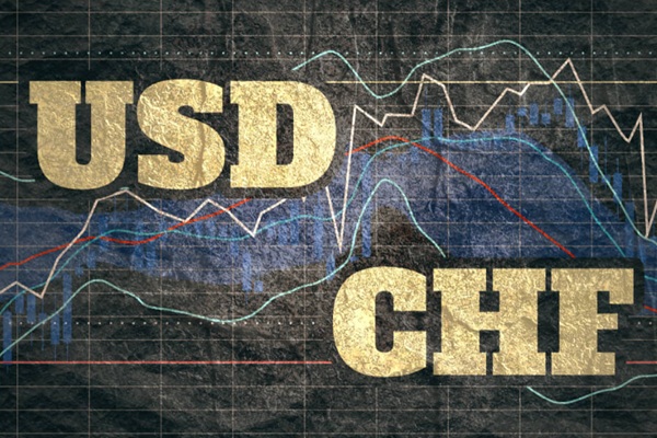 El USDCHF cae a mínimos de 14 años mientras se profundiza la debilidad del dólar
