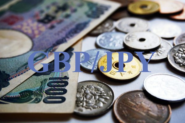 GBP/JPY Rises on Trade Volatility, Despite Budget Worries