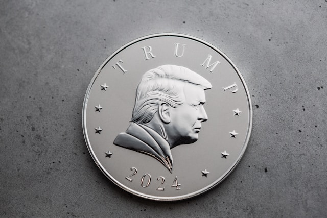 การเมืองปั่นป่วนเศรษฐกิจสหรัฐฯ ลือทรัมป์เตรียมเด้ง พาวเวลล์ ประธาน Fed