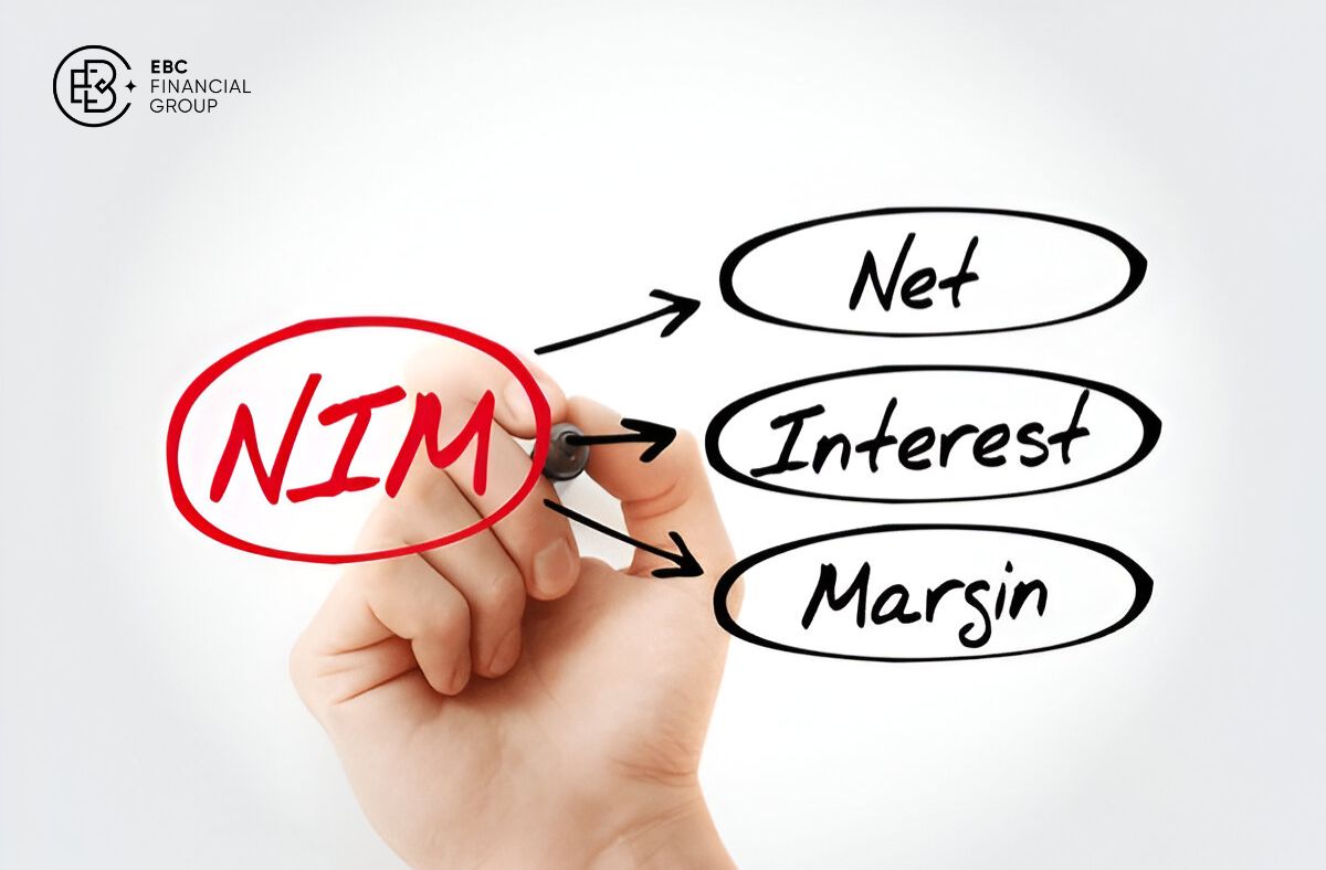 NIM (Net Interest Margin) trong ngân hàng là gì và cách tính