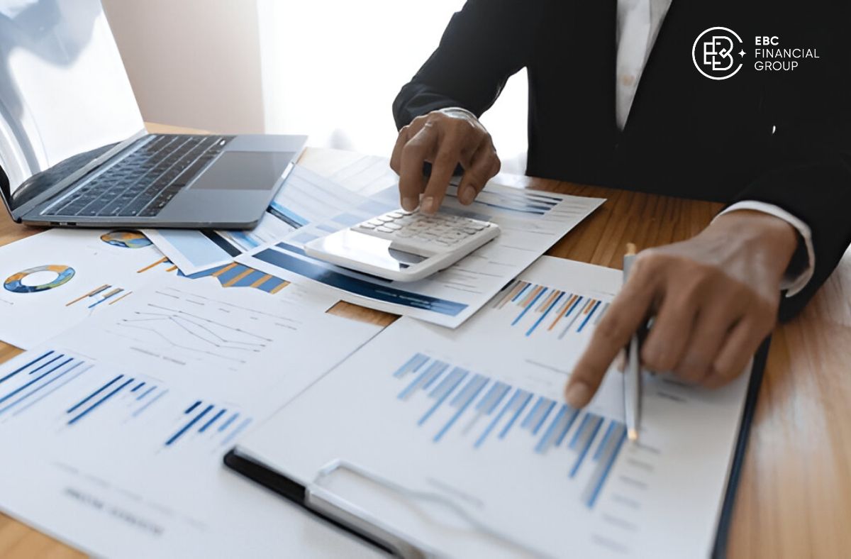 So sánh cách lập kế hoạch tài chính cá nhân và doanh nghiệp