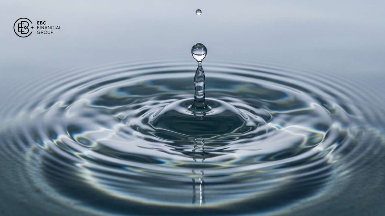 Ripple Effect là gì? Hiểu hiệu ứng gợn sóng và ý nghĩa