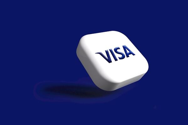วิเคราะห์ หุ้น Visa vs Mastercard ใครครองบัลลังก์การเงินโลก?
