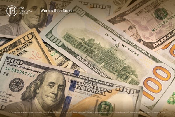 Dólar cae hoy: recorte de tasas de la Fed baja el índice del dólar