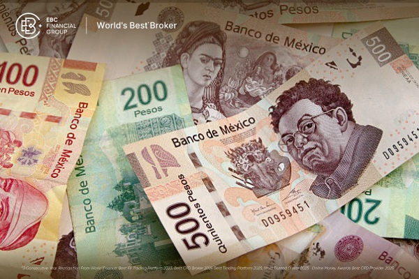 Dólar a peso mexicano hoy: el peso resiste y el mercado espera