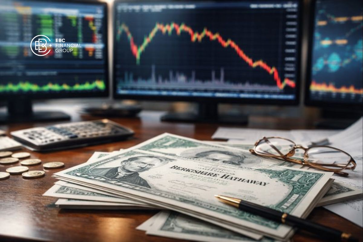 Cổ phiếu Berkshire Hathaway rung lắc trước giờ chuyển giao quyền lực từ Warren Buffett sang Greg Abel