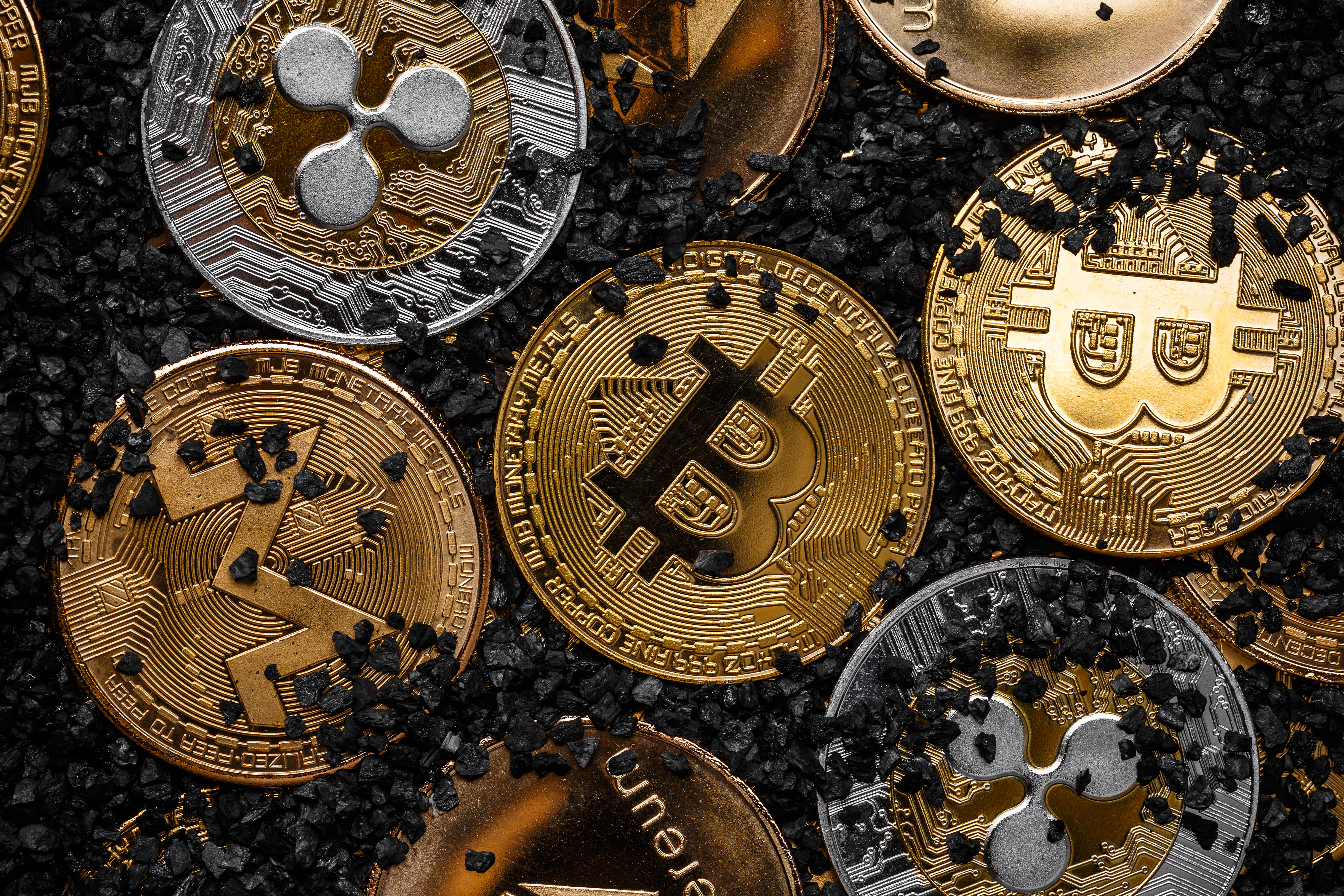 crypto คืออะไร? รู้จักนวัตกรรมการเงินแห่งอนาคต พร้อมโอกาสการลงทุนที่คุณไม่ควรพลาด