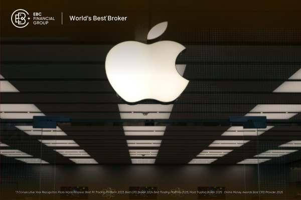 Acciones Apple hoy suben tras resultados sólidos y renovada confianza del mercado