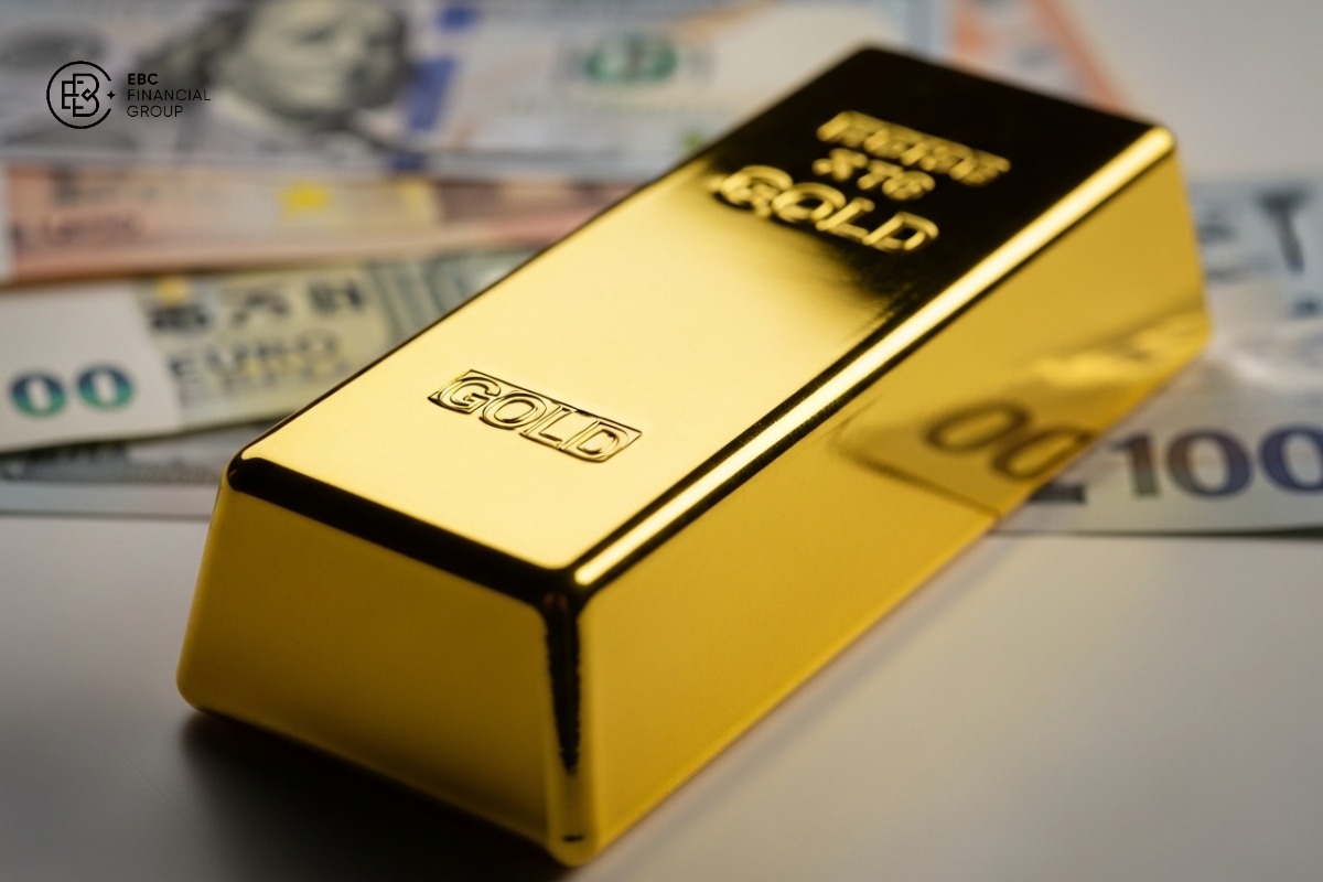 Giá vàng hôm nay: SJC cao hơn vàng thế giới 23,4 triệu đồng/lượng