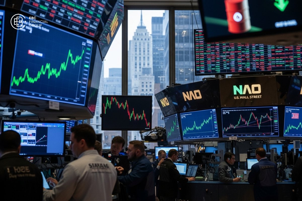 Chứng khoán Mỹ tăng vọt khi giá dầu lao dốc, Phố Wall đảo chiều mạnh